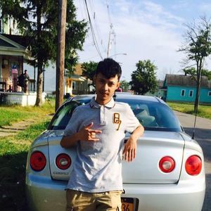 Meet your Posher, Yan